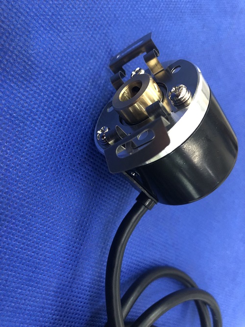 Bộ mã hóa vòng quay tương đối 40mm (Loại lỗ liền thân) Autonics E40HB8-500-3-N-5